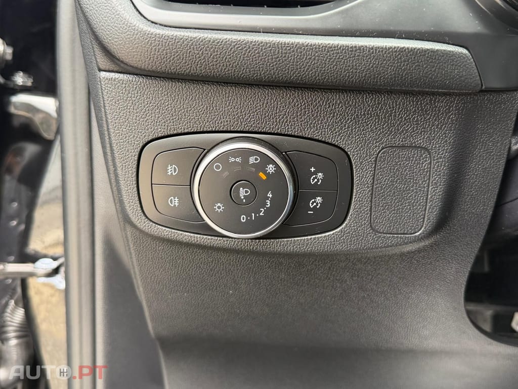 Ford Focus SW 1.0 EcoBoost MHEV ST-Line