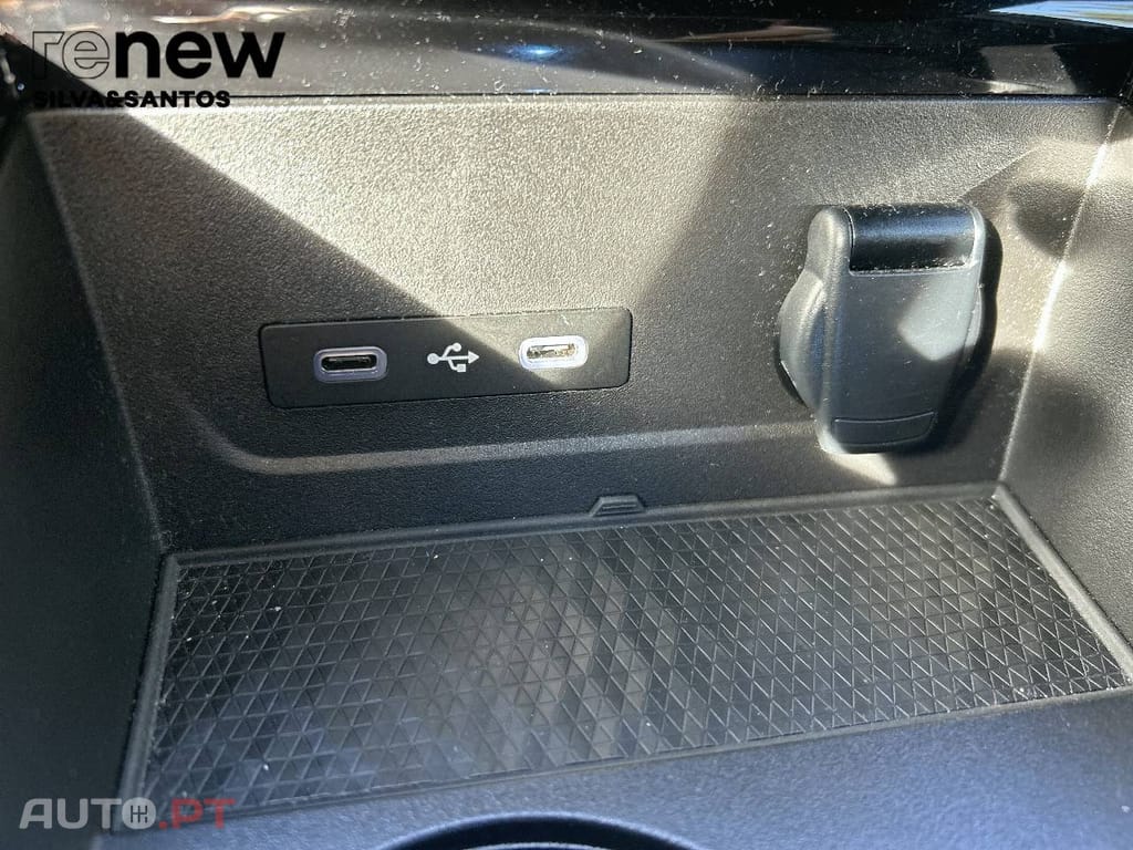 Renault Austral Austral Techno Esprit Alpine mild hybrid 160