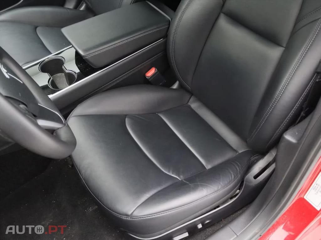 Tesla Model 3 Standard RWD I.V.A DEDUTÍVEL