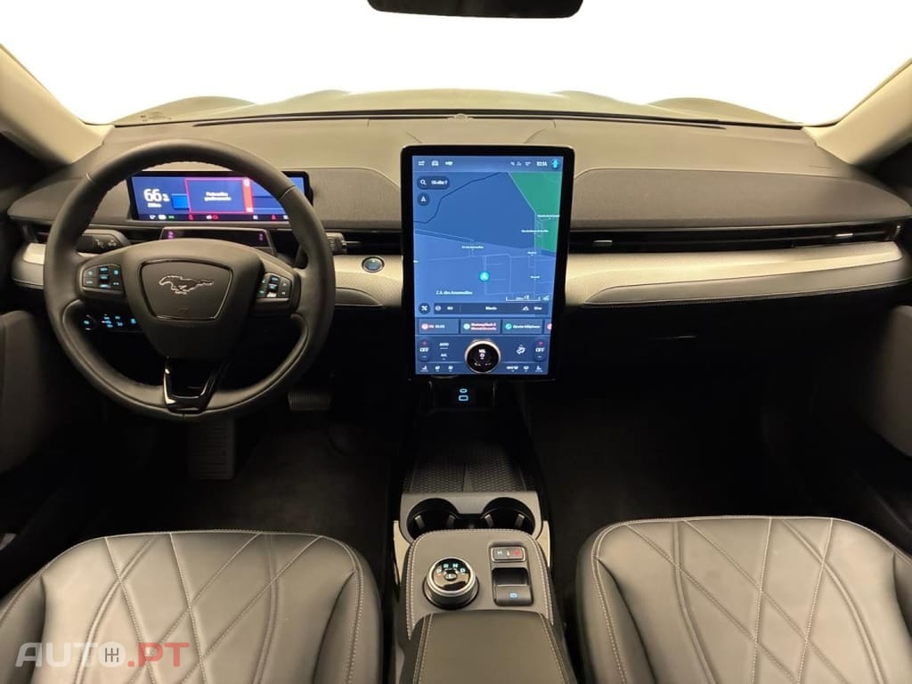 Ford Mustang Mach-E Standard