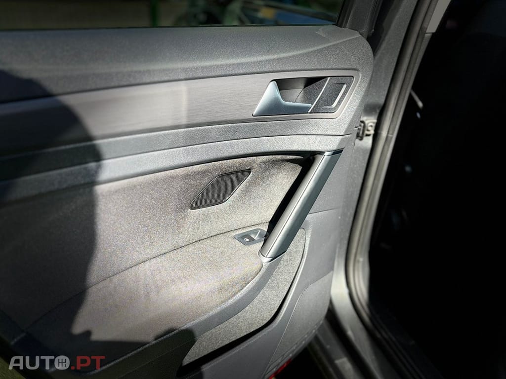 Volkswagen Golf Variant 1.6 TDi Highline