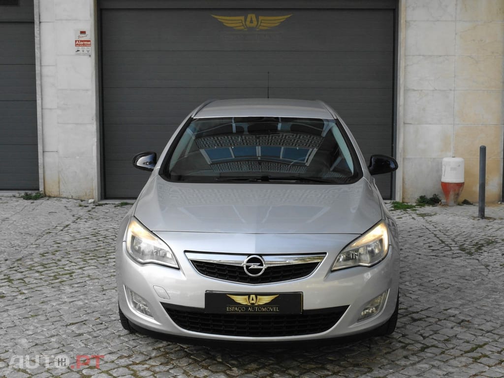 Opel Astra Sports Tourer 1.7 CDTi Cosmo