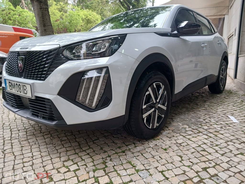 Peugeot E-2008 54 kWh Active