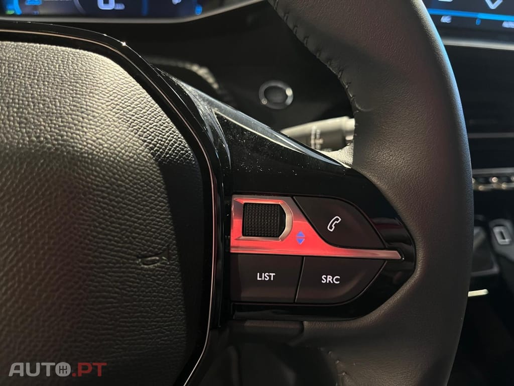 Peugeot E-208 50 kWh Allure Pack