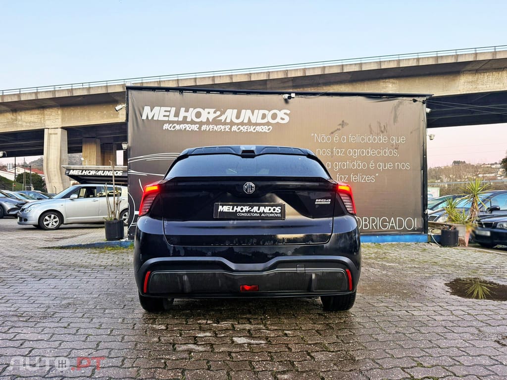 MG MG4 64 kWh Comfort