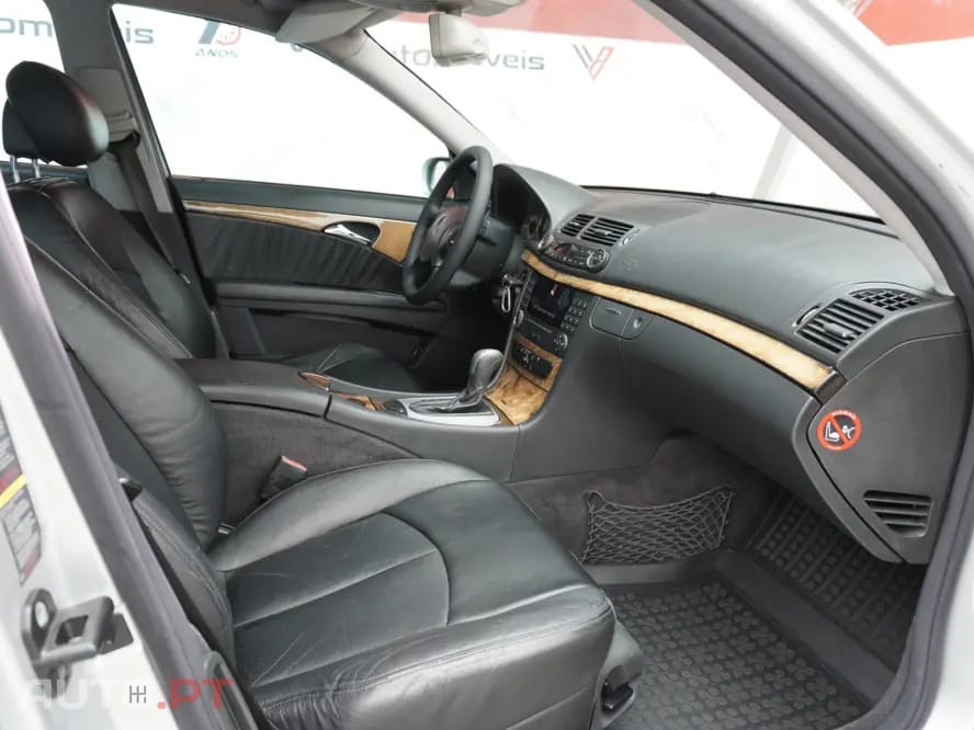 Mercedes-Benz E 220 CDI Avantgarde Aut.