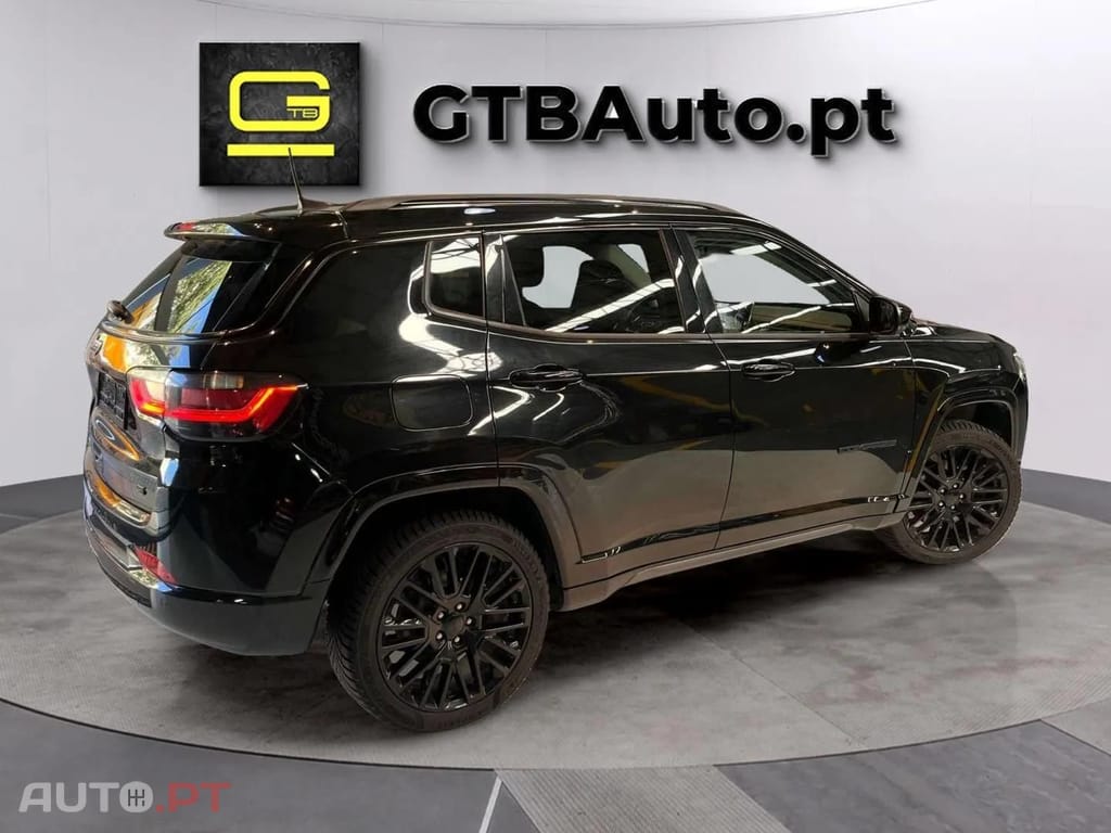 Jeep Compass 1.3 T4 4xe PLUG-IN HYBRID