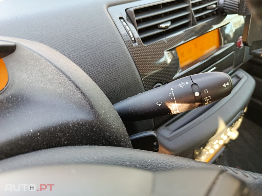 Citroen C4 1.6 HDi 110 cv VTR Pack