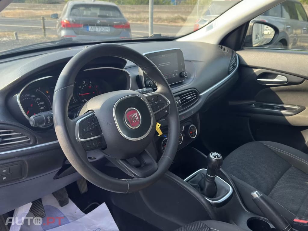 Fiat Tipo 1.3 M-Jet Lounge