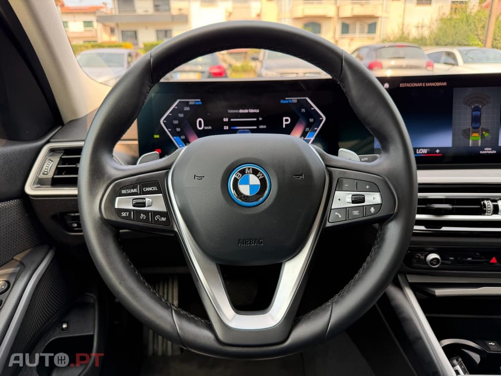 BMW 320 e Auto