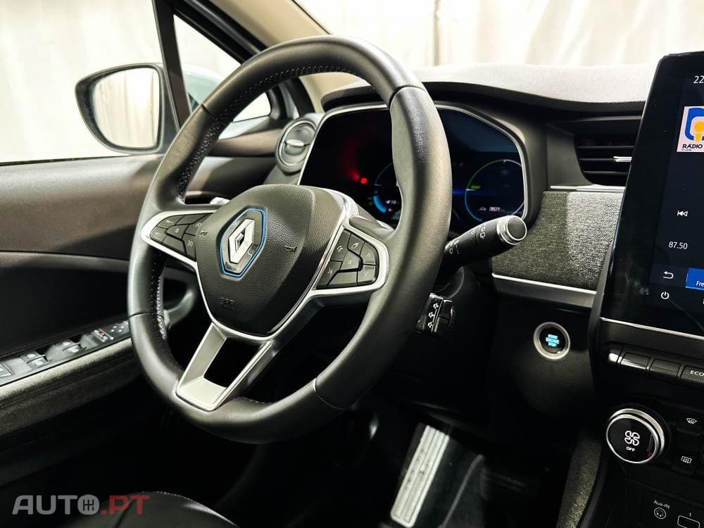 Renault Zoe (c/ Bateria) EV50 135hp Techno
