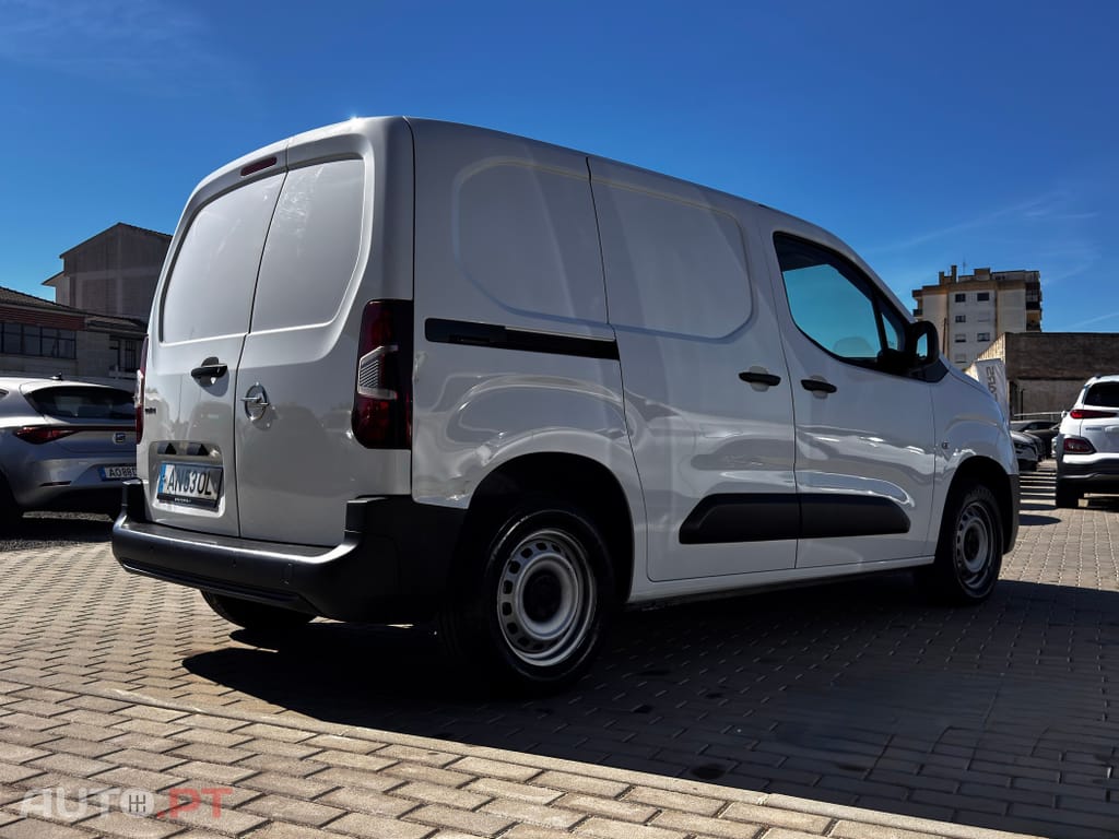 Opel Combo 1.5 CDTi L1H1 Enjoy