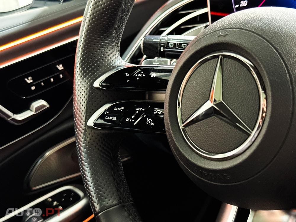 Mercedes-Benz E 300 e AMG Line