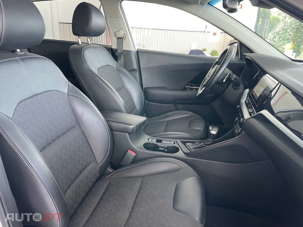 Kia Niro 1.6 GDi HEV Drive