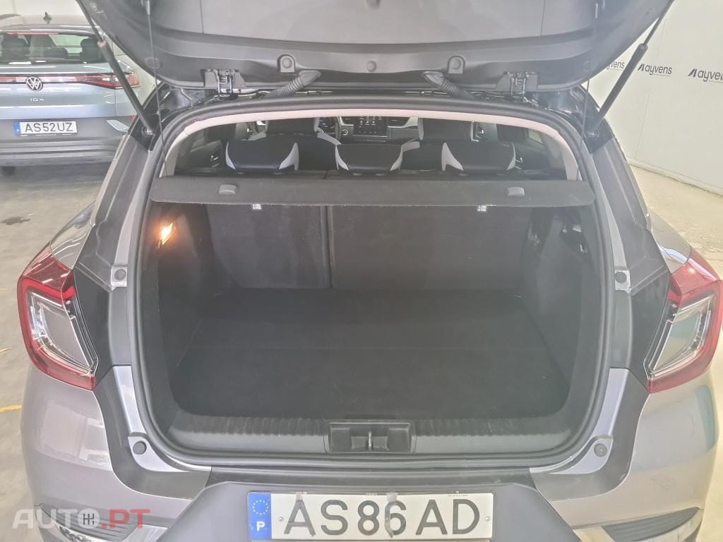 Renault Captur 1.6 E-Tech Plug-In Intens