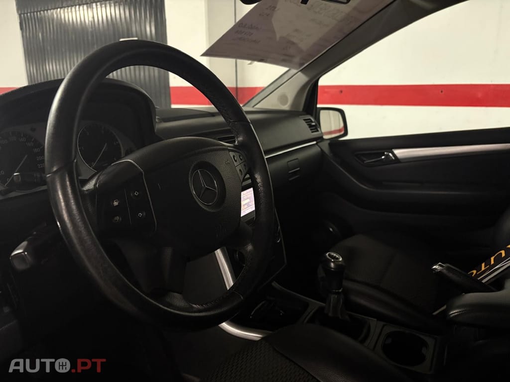 Mercedes-Benz B 200 CDi