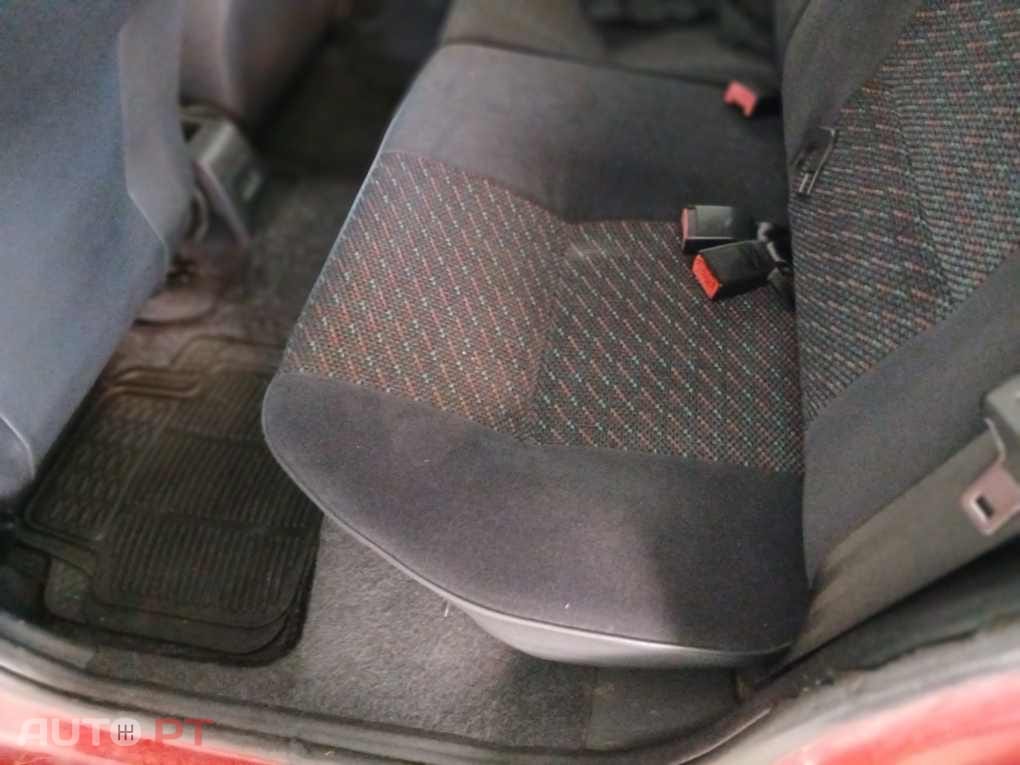 Peugeot 306 1.4 75 CV GRIFFE