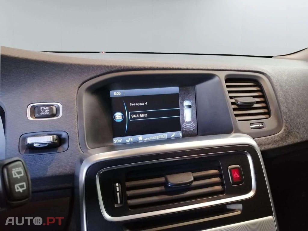 Volvo V60 1.6d  R-design