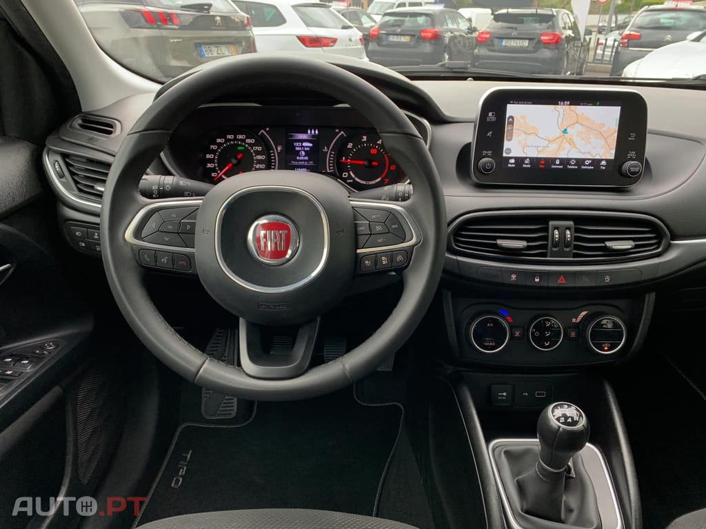 Fiat Tipo 1.3 M-Jet Easy