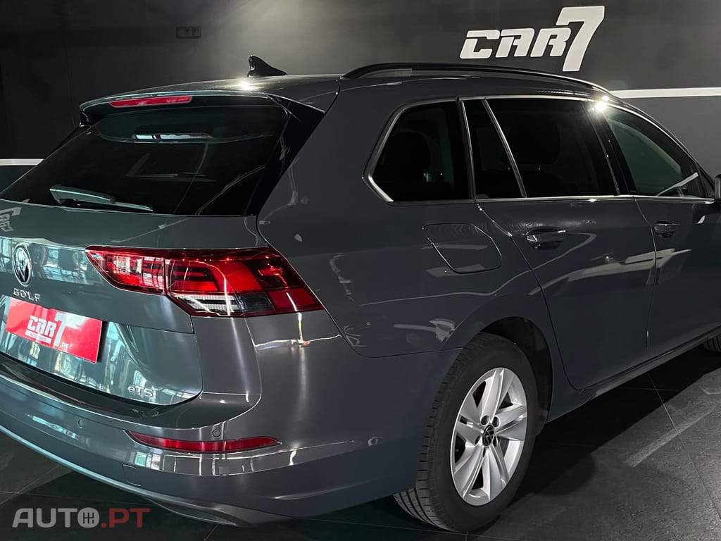 Volkswagen Golf Variant 1.5 eTSI OPF DSG Life