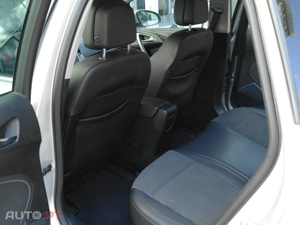 Opel Astra Sports Tourer 1.7 CDTi Cosmo S/S