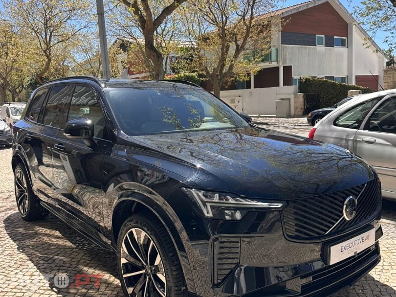 Volvo XC90 2.0 T8 PHEV Plus Dark AWD