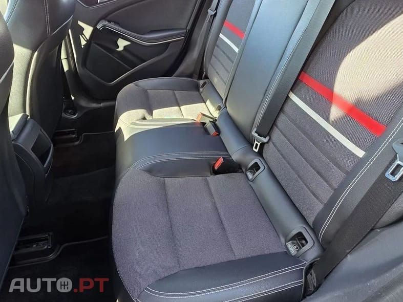 Mercedes-Benz A 180 CDI (BlueEFFICIENCY) Urban