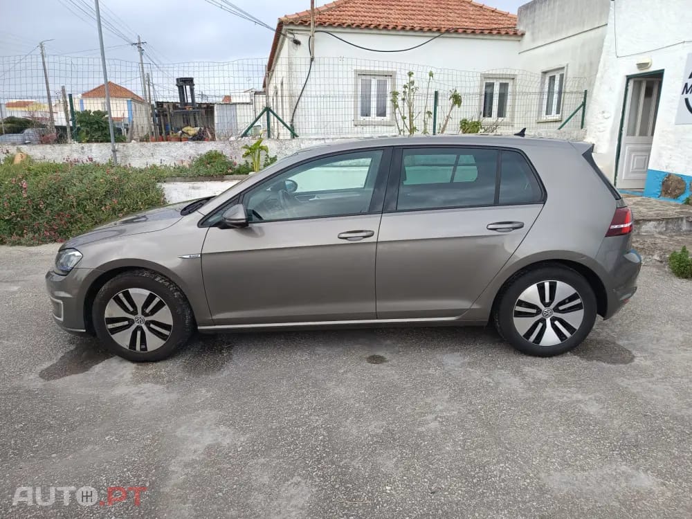 Volkswagen e-Golf AC/DC