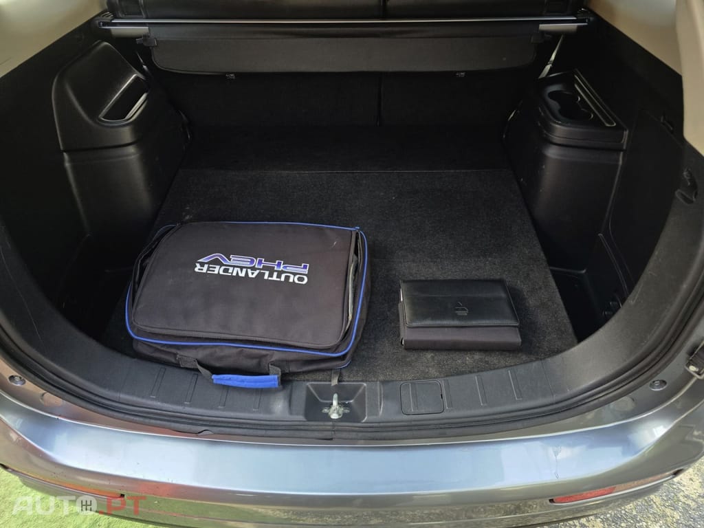 Mitsubishi Outlander 2.0 MIVEC Intense+