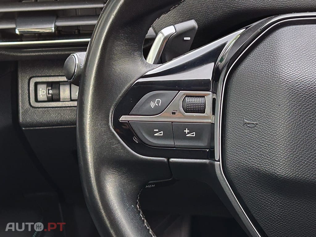 Peugeot 3008 1.6 Hybrid4 Allure Pack e-EAT8