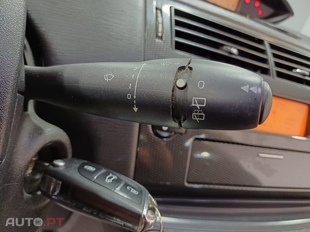 Citroen C4 1.6 HDi 110 VTR