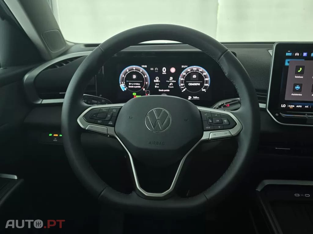 Volkswagen T-Roc 1.5 eTSI Trend DSG