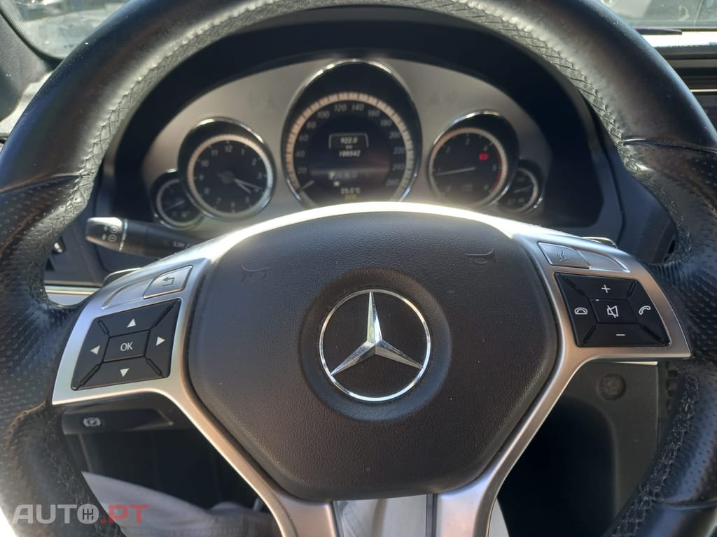 Mercedes-Benz E 250 Blue Efficients Dynamics