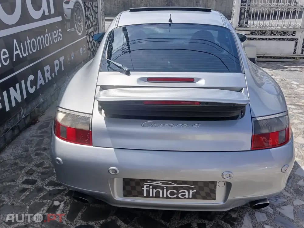 Porsche 911 Carrera Coupé