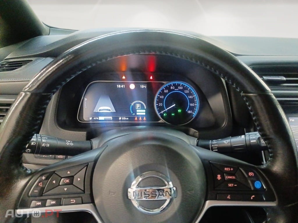 Nissan Leaf N-Connecta