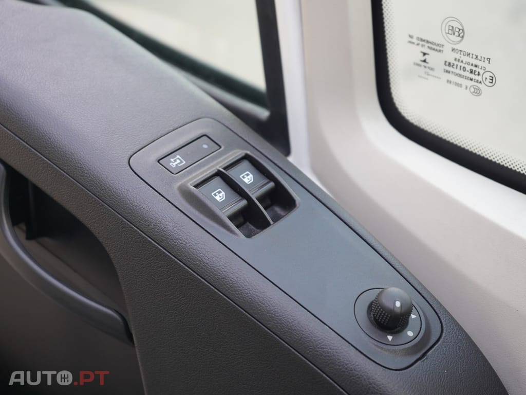 Citroen Jumper 2.2 BlueHDi 35 L3H2 Fibrada