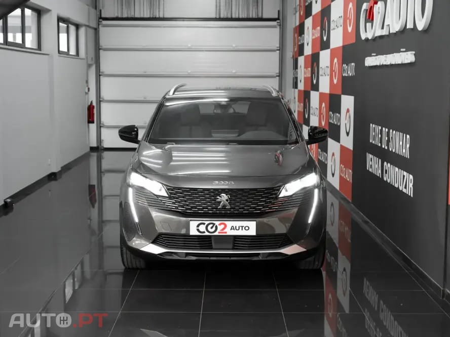 Peugeot 5008 1.5 BlueHDi Allure EAT8