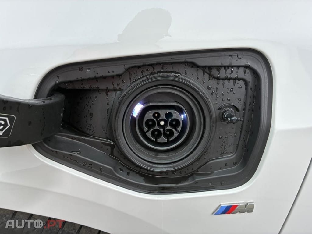 BMW 225 e xDrive M Sport