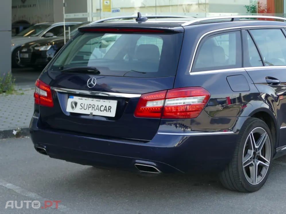 Mercedes-Benz E 220 CDi Avantgarde BE Auto.