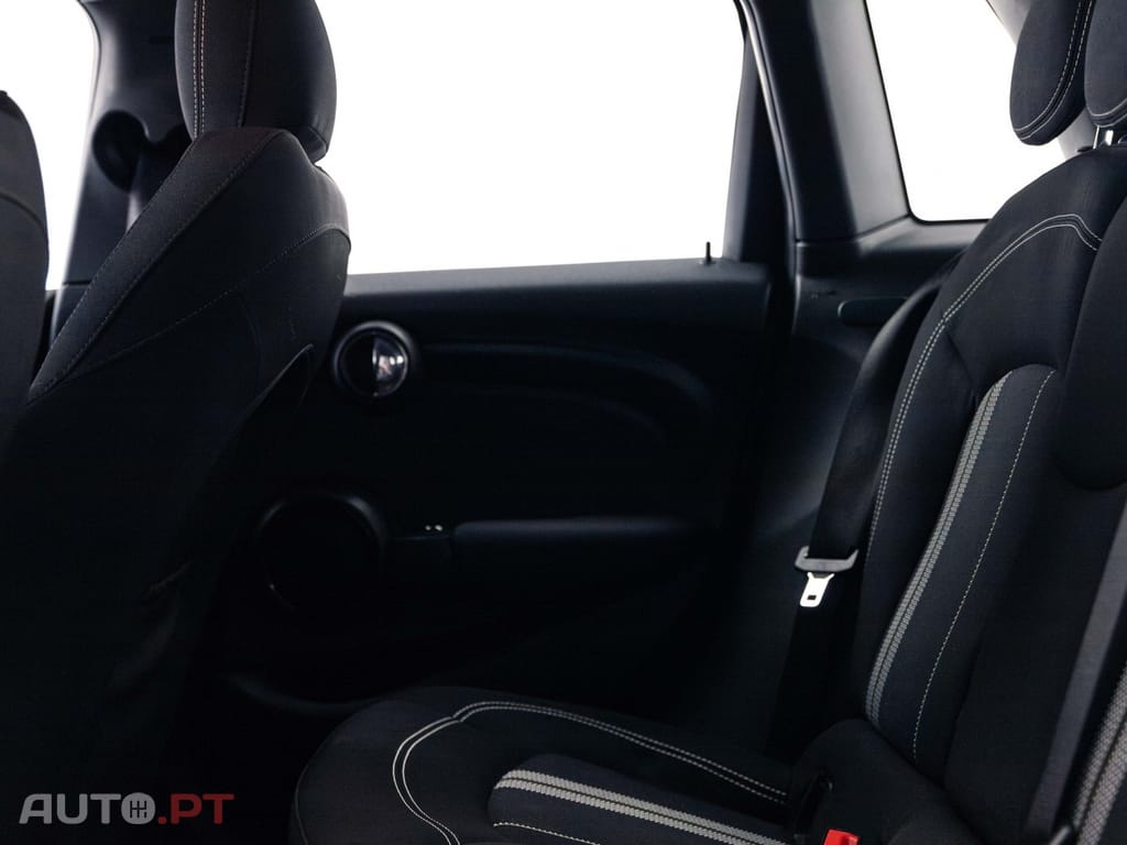MINI Cooper One D
