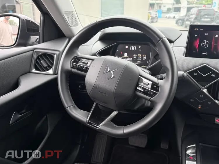 DS DS3 Crossback E-Tense Bastille