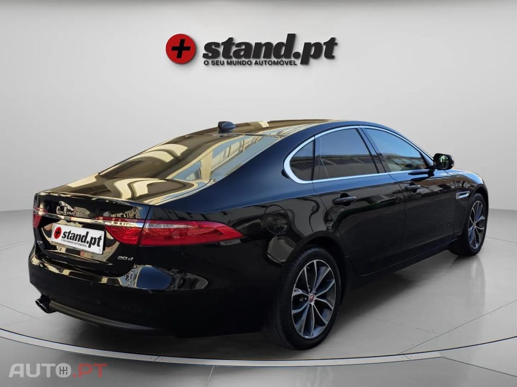 Jaguar XF 2.0 D Portfolio Aut.
