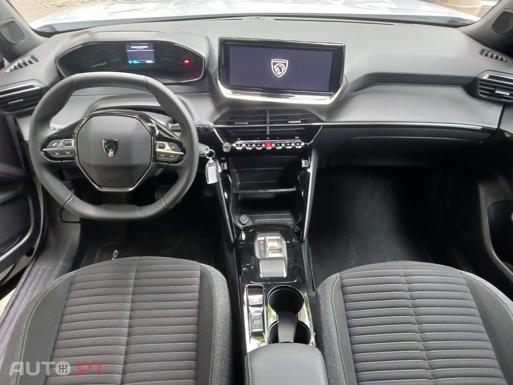 Peugeot E-2008 54 kWh Active
