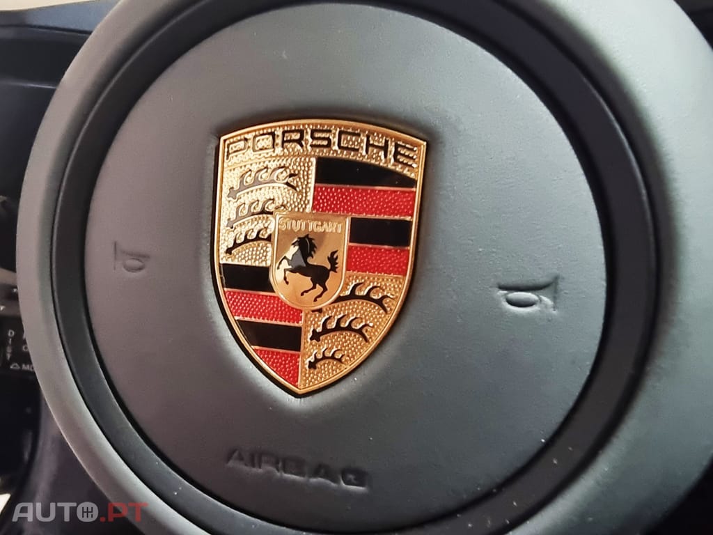 Porsche 911 Carrera 4S PDK