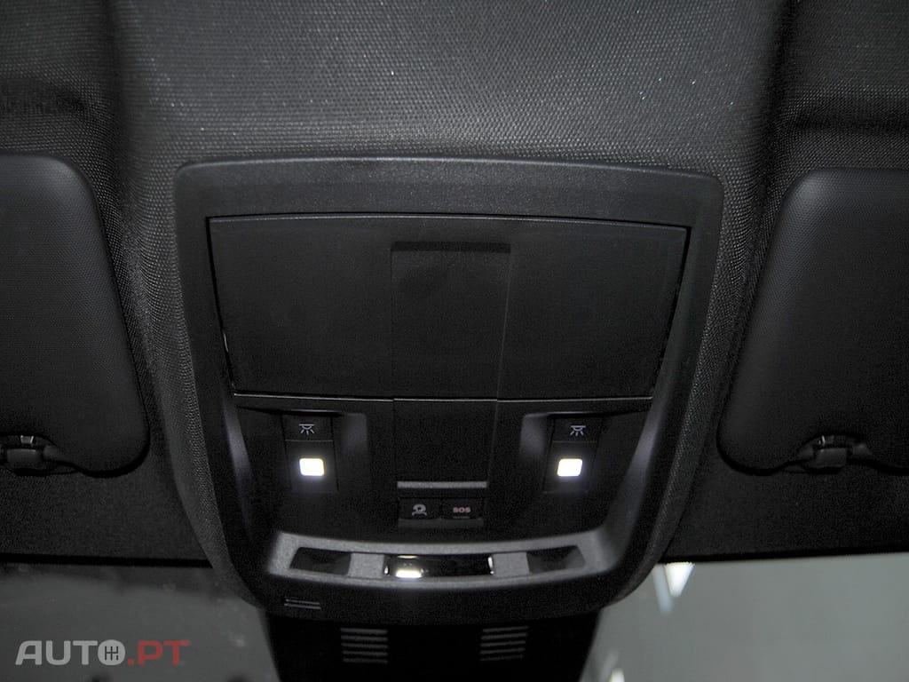 Peugeot 5008 1.2 Hybrid Allure e-DCS6