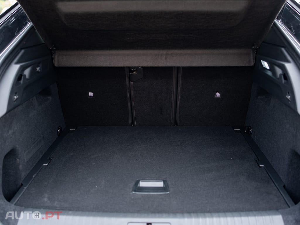 Peugeot 3008 1.2 Hybrid Allure e-DCS6