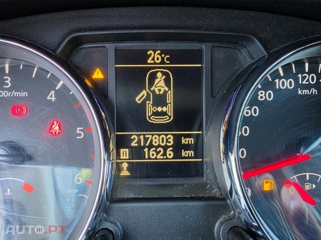 Nissan Qashqai +2 1.6 dCi Tekna Premium 360