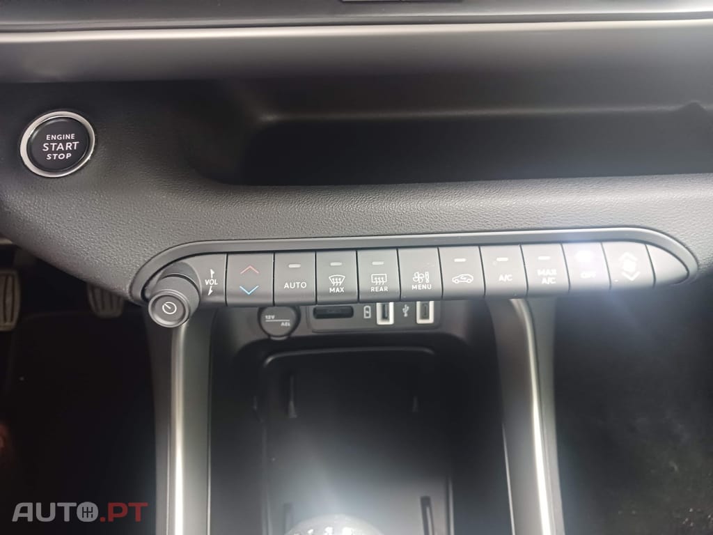 Jeep Avenger 1.2 GSE T3 Summit