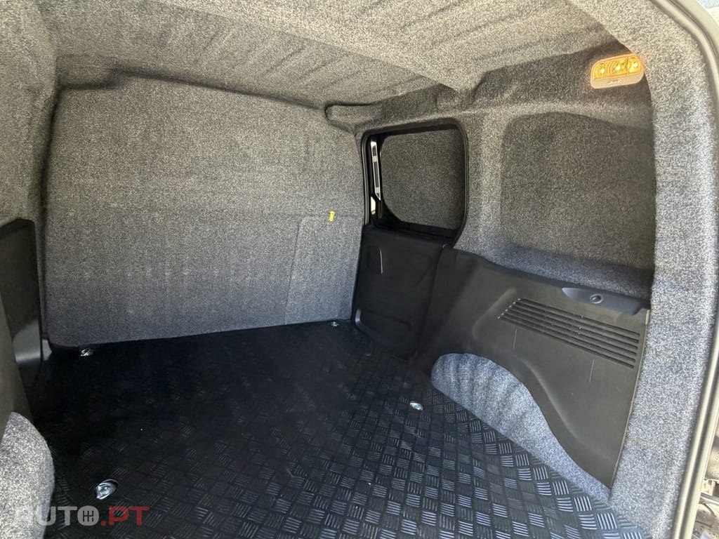 Opel Combo 1.5 CDTi L1H1 INC Essentia