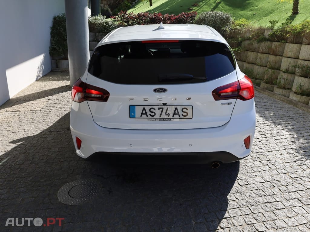 Ford Focus 1.0 EcoBoost MHEV Connected